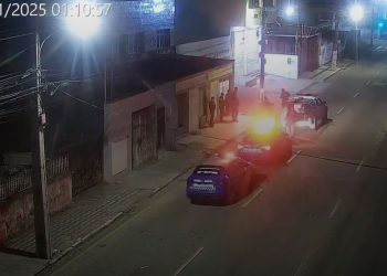Videomonitoramento flagra furto de portão e suspeitos são presos em Aracaju