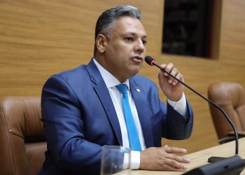 Ibrain de Valmir destaca obras de construção do Complexo Administrativo do Hospital Universitário de Lagarto