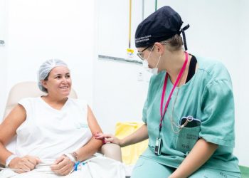 Opera Mulher realiza primeira cirurgia de redução mamária
