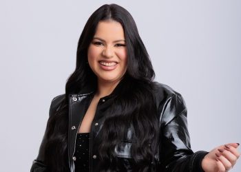 Larissa Costa aposta em nova parceria com o cantor Kart Love