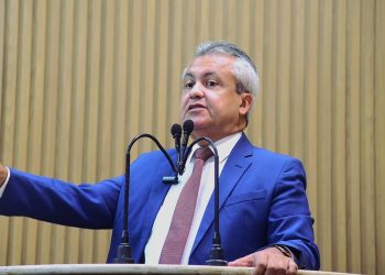 Elber apresenta moção de apelo para tarifa zero nos novos ônibus elétricos