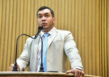 Levi Oliveira denuncia ausência de ciclovia em uma das avenidas mais movimentadas de Aracaju