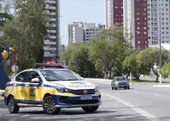 Obras do Complexo Viário alteram trânsito na avenida Beira Mar, em Aracaju