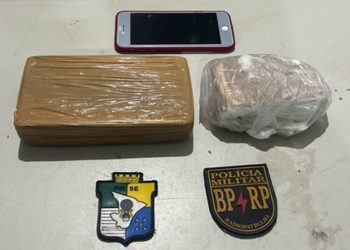 Polícia prende dois irmãos com mais de 1 kg de cocaína em Nossa Senhora do Socorro
