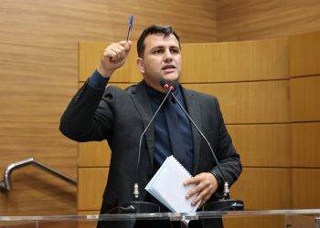 Deputado critica atuação de cassinos online vinculados à Loteria de Sergipe