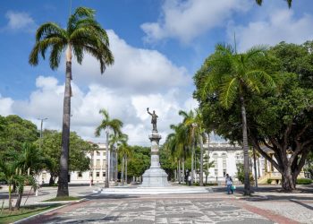 Forró Caju 2025 começa nesta sexta com programação na Praça Fausto Cardoso