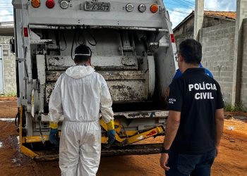Depama acompanha perícia em caminhões de lixo interditados por suspeita de danos ambientais