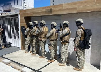 Bope é acionado para conter homem em surto psicótico no Bairro Grageru