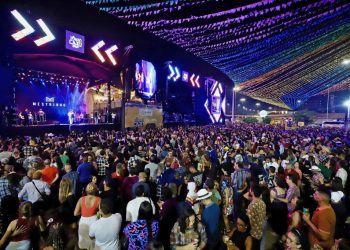 Forró Caju 2025 retorna à Praça Hilton Lopes com 132 atrações e reforço na segurança