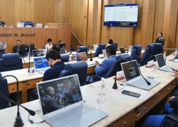 Câmara de Aracaju analisa LDO 2026 com previsão de R$ 4,6 bilhões em receitas
