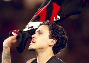 Pedro sai do banco e garante vitória do Flamengo sobre Fluminense