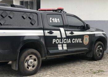 Polícia prende dupla por desvio de R$ 100 mil em materiais de construção em Simão Dias