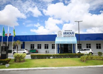 Prefeitura de Aracaju inicia mudança de secretarias devido a reforma no Centro Administrativo