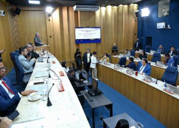 Projeto de parcerias público-privadas: vereadores aprovam 15 emendas ao PL