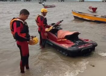 Corpo do adolescente que se afogou no rio Sergipe é resgatado pelo Corpo de Bombeiros
