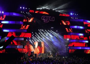 Pré-Caju lança promoção com ingresso extra para o Ensaio Oficial