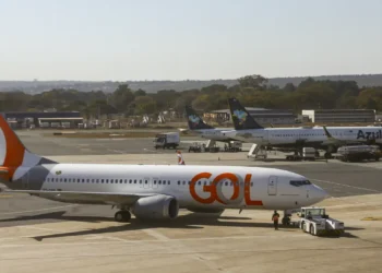 Gol e Azul encerram acordo de cooperação comercial