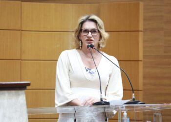 Linda Brasil aborda falta de água na região metropolitana de Aracaju