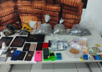 Polícia prende homem e apreende drogas em operação no bairro América, em Aracaju