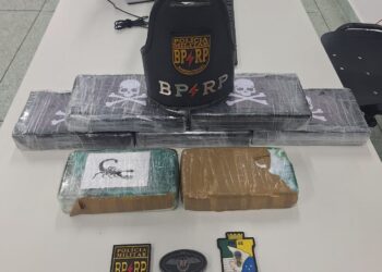 Polícia apreende 7 kg de drogas e prende mulher na Zona Norte de Aracaju