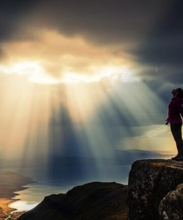 Não temerei dez milhares de pessoas que se puseram contra mim e me cercam.