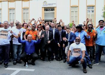 Isac celebra aprovação unânime de projeto que regulamenta transporte complementar em Aracaju