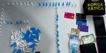 4º BPM prende dois homens por tráfico e apreende cocaína em Monte Alegre