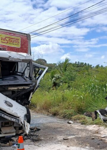 Acidente frontal deixa feridos na SE-090, em Nossa Senhora do Socorro