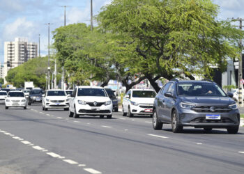 Detran/SE alerta proprietários sobre prazo de licenciamento de veículos com placa final 0