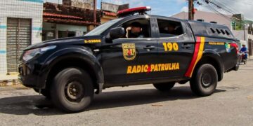 BPRP prende dois homens com cocaína e maconha na Rodoviária Nova, em Aracaju