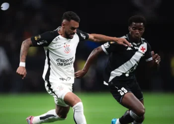 Corinthians e Vasco empatam sem gols no jogo de ida da final da Copa do Brasil
