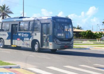 SMTT reforça transporte público para o Réveillon na Orla da Atalaia