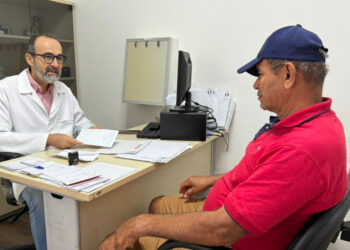 Pouca hidratação pode levar ao aumento dos cálculos renais durante o verão