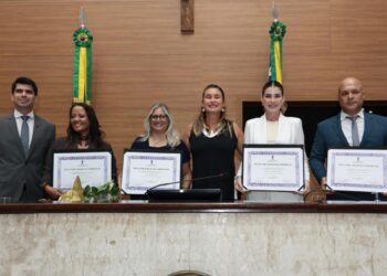 Assembleia Legislativa concede Títulos de Cidadania Sergipana em Sessão Especial marcada por emoção