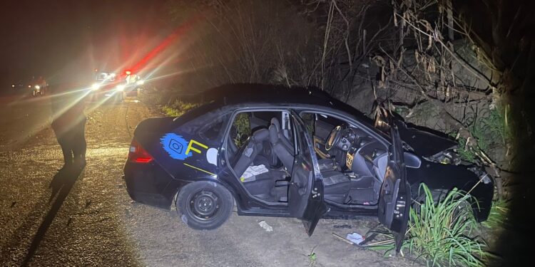 Colisão frontal entre carro e motocicletas deixa um morto na SE-431