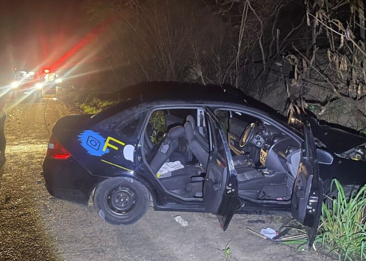 Colisão frontal entre carro e motocicletas deixa um morto na SE-431