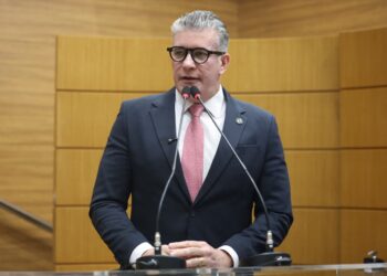 Cristiano Cavalcante destaca reunião com Iguá e parabeniza Yandra Moura na Alese