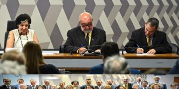 Representantes da FITERT são empossados no Conselho de Comunicação do Congresso Nacional