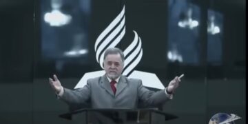 O perigo que o cristão corre ao querer viver como os incrédulos.