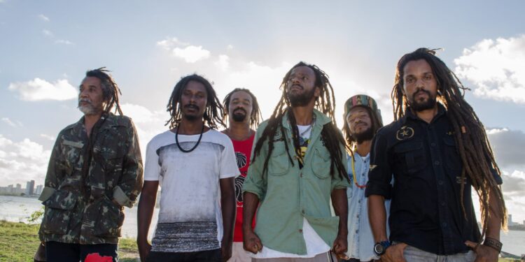 Banda Ponto de Equilíbrio faz show de 25 anos de carreira em Aracaju