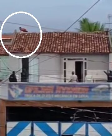 Homem surta e mata o pai, tia e o esposo da tia em Aracaju