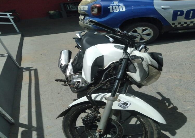 Suspeito por receptação é preso com motocicleta irregular em São Miguel do Aleixo