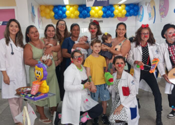 Ambulatório promove encontro de bebês com síndrome de Down em Aracaju