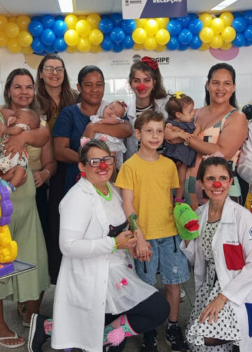 Ambulatório promove encontro de bebês com síndrome de Down em Aracaju