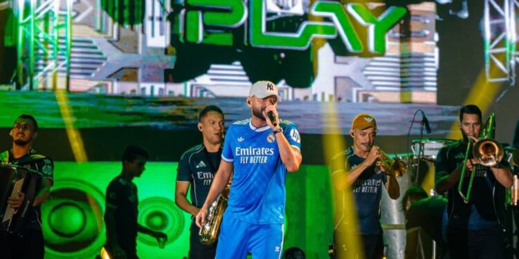 Artistas da Folia Entretenimento animam Festa de Março em Malhador