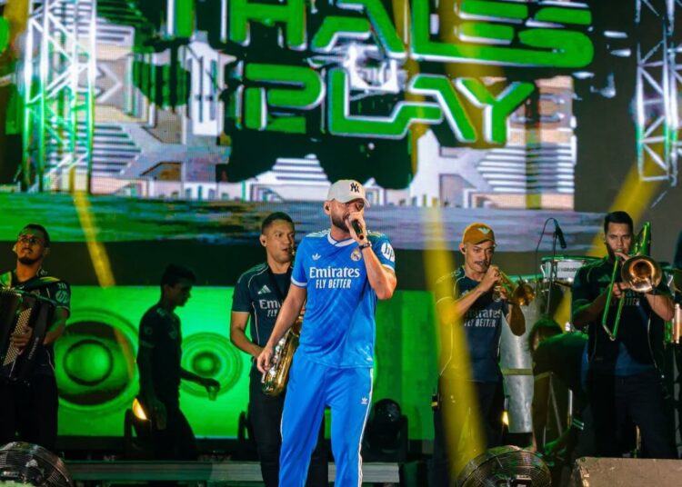 Artistas da Folia Entretenimento animam Festa de Março em Malhador