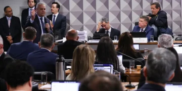 CPMI do INSS é encerrada sem relatório final após impasse