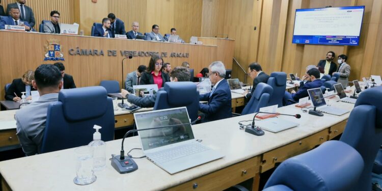 Câmara de Aracaju realiza primeira Tribuna Livre de 2026 com foco na Procuradoria da Mulher