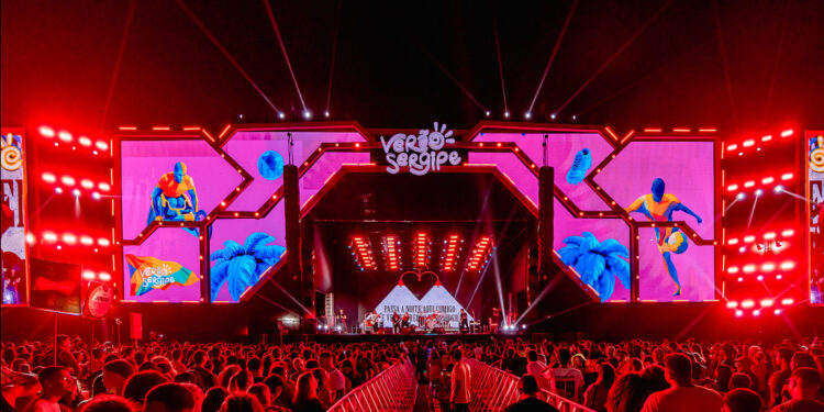 Diversidade de ritmos marca segunda noite do Verão Sergipe na Barra dos Coqueiros