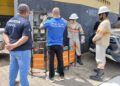 Operação identifica furto de energia e leva três comerciantes à delegacia em Aracaju